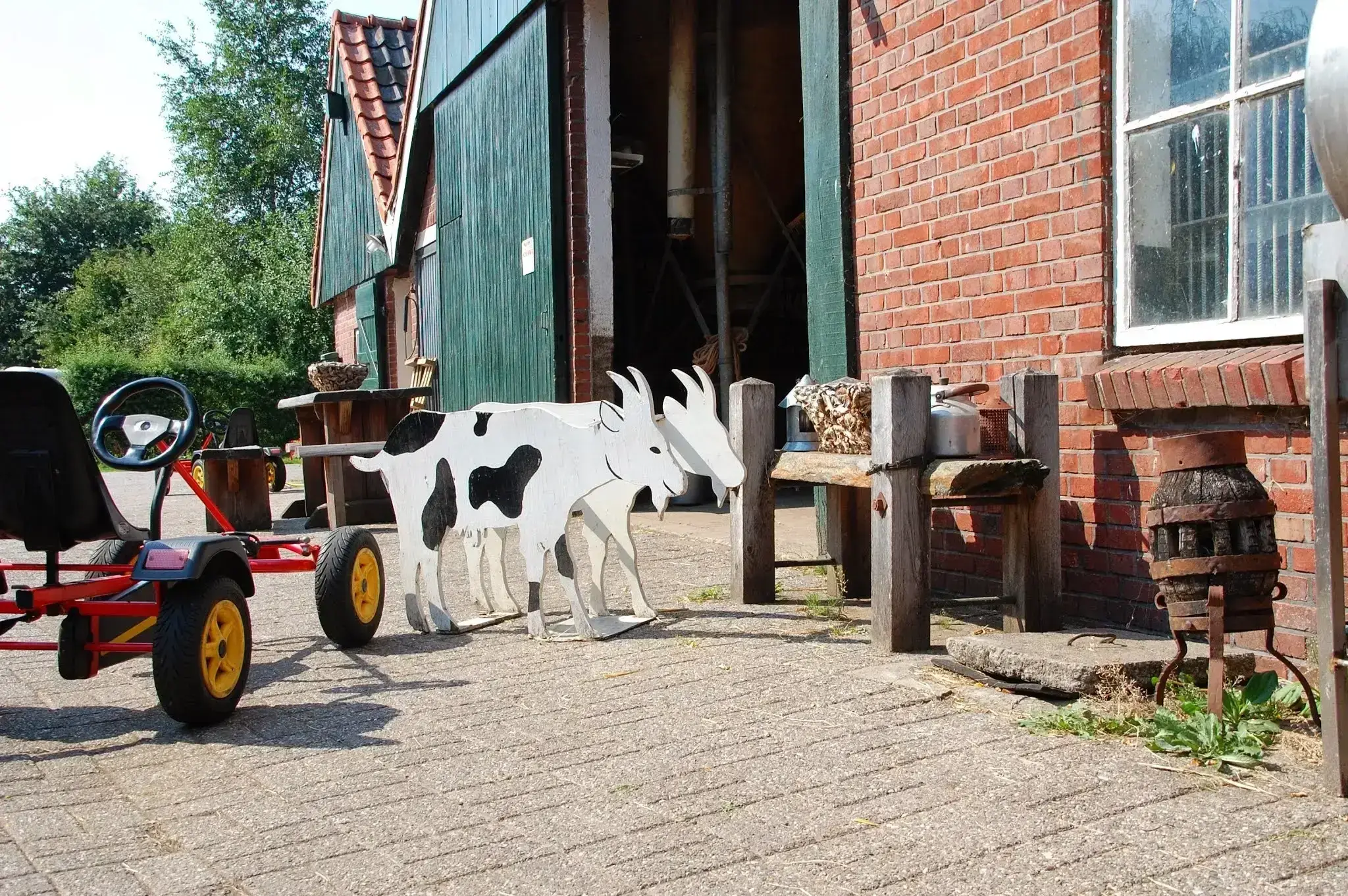 Geitenboerderij De Br&ouml;mmels